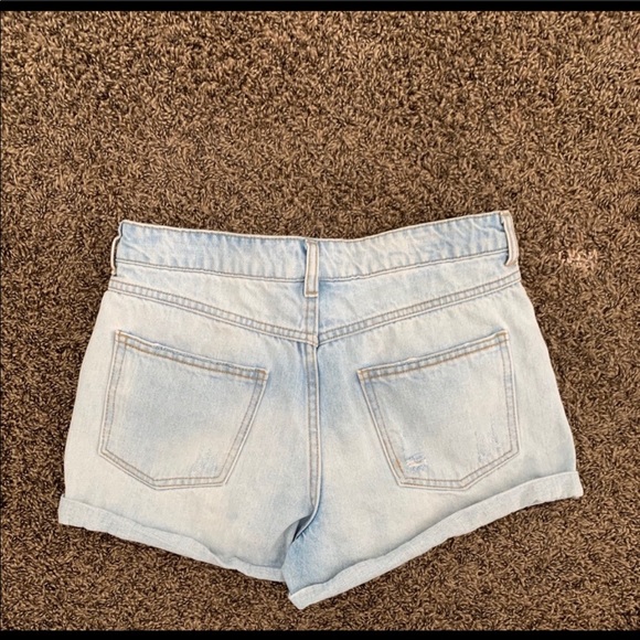 FOREVER 21 DENIM SHORTS - Picture 3 of 4